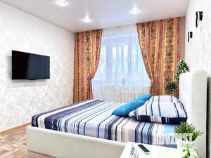 1-к квартира, посуточно, 43м2, 4/10 этаж