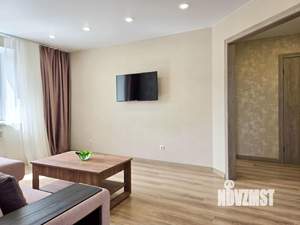 1-к квартира, посуточно, 44м2, 3/5 этаж