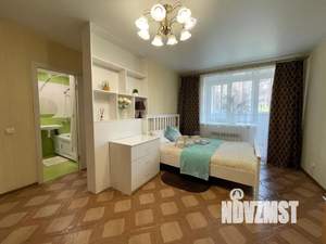 1-к квартира, посуточно, 40м2, 3/9 этаж