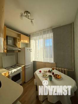 1-к квартира, посуточно, 35м2, 3/5 этаж