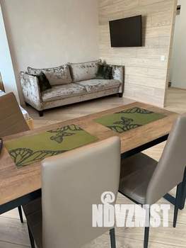 Студия квартира, посуточно, 43м2, 2/10 этаж