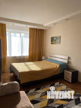 1-к квартира, посуточно, 36м2, 2/6 этаж