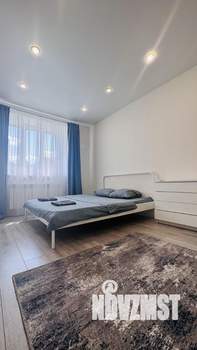 1-к квартира, посуточно, 40м2, 1/9 этаж