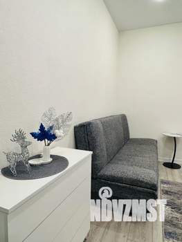 1-к квартира, посуточно, 40м2, 1/9 этаж