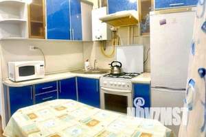 2-к квартира, посуточно, 50м2, 1/1 этаж