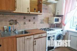 3-к квартира, посуточно, 60м2, 1/1 этаж