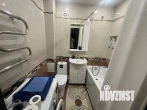 1-к квартира, посуточно, 40м2, 1/9 этаж