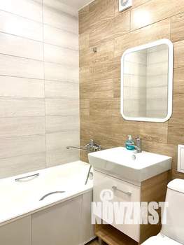 Студия квартира, посуточно, 50м2, 3/5 этаж