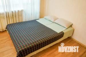 1-к квартира, посуточно, 35м2, 3/5 этаж