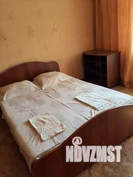 1-к квартира, посуточно, 32м2, 3/5 этаж