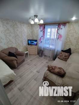 1-к квартира, посуточно, 42м2, 4/10 этаж