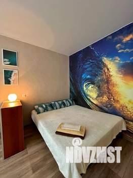 Студия квартира, посуточно, 32м2, 1/4 этаж