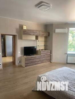 1-к квартира, посуточно, 64м2, 4/4 этаж