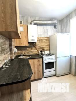 2-к квартира, посуточно, 42м2, 5/5 этаж