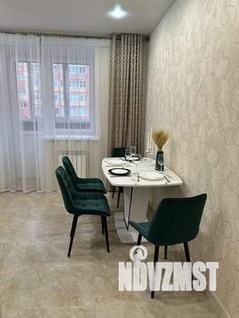 1-к квартира, посуточно, 38м2, 3/9 этаж