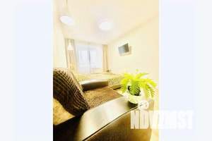 1-к квартира, посуточно, 42м2, 6/9 этаж