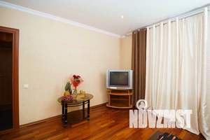 1-к квартира, посуточно, 38м2, 3/5 этаж