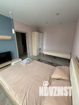 1-к квартира, посуточно, 38м2, 3/10 этаж