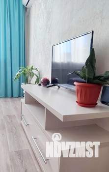 1-к квартира, посуточно, 39м2, 3/10 этаж