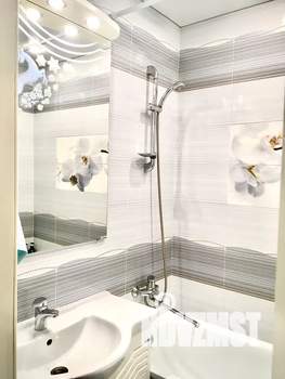 1-к квартира, посуточно, 40м2, 7/8 этаж