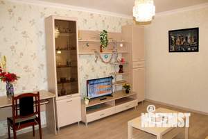 2-к квартира, посуточно, 65м2, 4/7 этаж