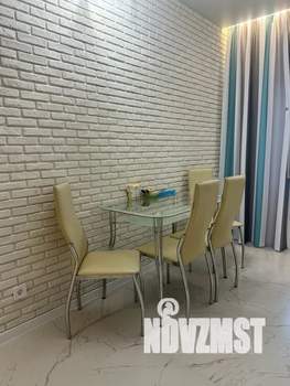 1-к квартира, посуточно, 40м2, 7/8 этаж