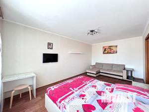 1-к квартира, посуточно, 45м2, 4/10 этаж