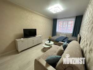 1-к квартира, посуточно, 38м2, 3/9 этаж