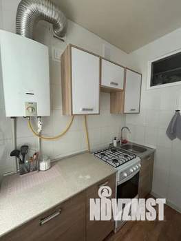 Студия квартира, посуточно, 33м2, 2/5 этаж