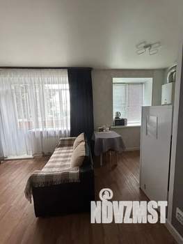 Студия квартира, посуточно, 33м2, 2/5 этаж