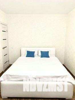 2-к квартира, посуточно, 50м2, 1/1 этаж