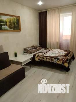 1-к квартира, посуточно, 40м2, 1/9 этаж