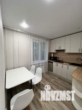 1-к квартира, посуточно, 34м2, 1/9 этаж