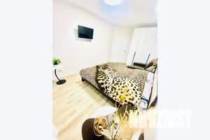 1-к квартира, посуточно, 42м2, 6/9 этаж