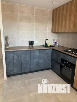 Студия квартира, посуточно, 43м2, 2/10 этаж