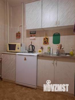 1-к квартира, посуточно, 36м2, 4/9 этаж