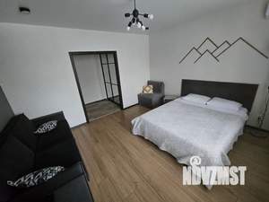 1-к квартира, посуточно, 40м2, 4/9 этаж