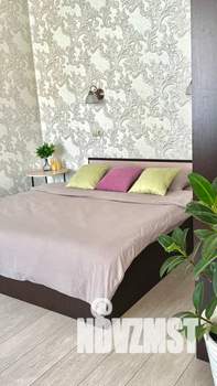 1-к квартира, посуточно, 40м2, 5/10 этаж