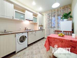 1-к квартира, посуточно, 36м2, 8/9 этаж