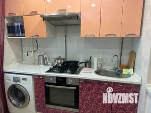 1-к квартира, посуточно, 37м2, 10/10 этаж