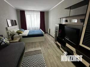 1-к квартира, посуточно, 40м2, 1/1 этаж