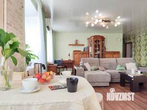 3-к квартира, посуточно, 65м2, 1/1 этаж