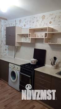 1-к квартира, посуточно, 38м2, 2/5 этаж