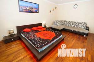 1-к квартира, посуточно, 38м2, 3/5 этаж