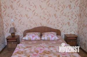 1-к квартира, посуточно, 40м2, 3/5 этаж