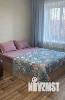 1-к квартира, посуточно, 42м2, 7/9 этаж