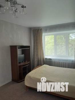 1-к квартира, посуточно, 38м2, 4/5 этаж