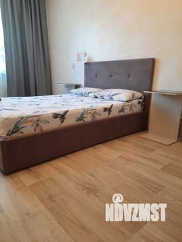 1-к квартира, посуточно, 38м2, 2/6 этаж