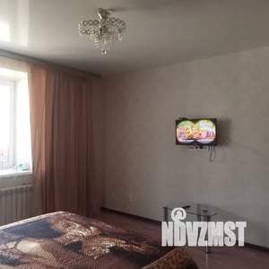 2-к квартира, посуточно, 69м2, 3/8 этаж