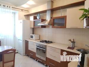 2-к квартира, посуточно, 55м2, 5/5 этаж